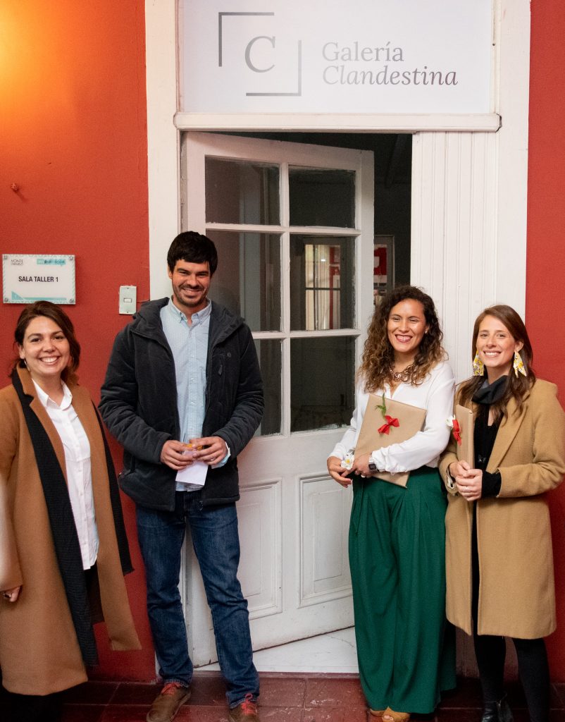 Inauguración Sala Galería Clandestina. Camila Muñoz, Gonzalo Zanetta, María Sanz-Guerrero y Frances Ray